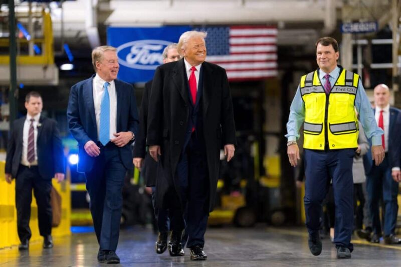 Trump kalder Ford for en alvorlig sikkerhedsrisiko